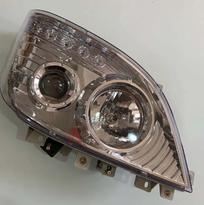 Suitable for Foton Era Light Truck Star New Sailui 09 2600 Headlamp Assembly Front Headlamp LED