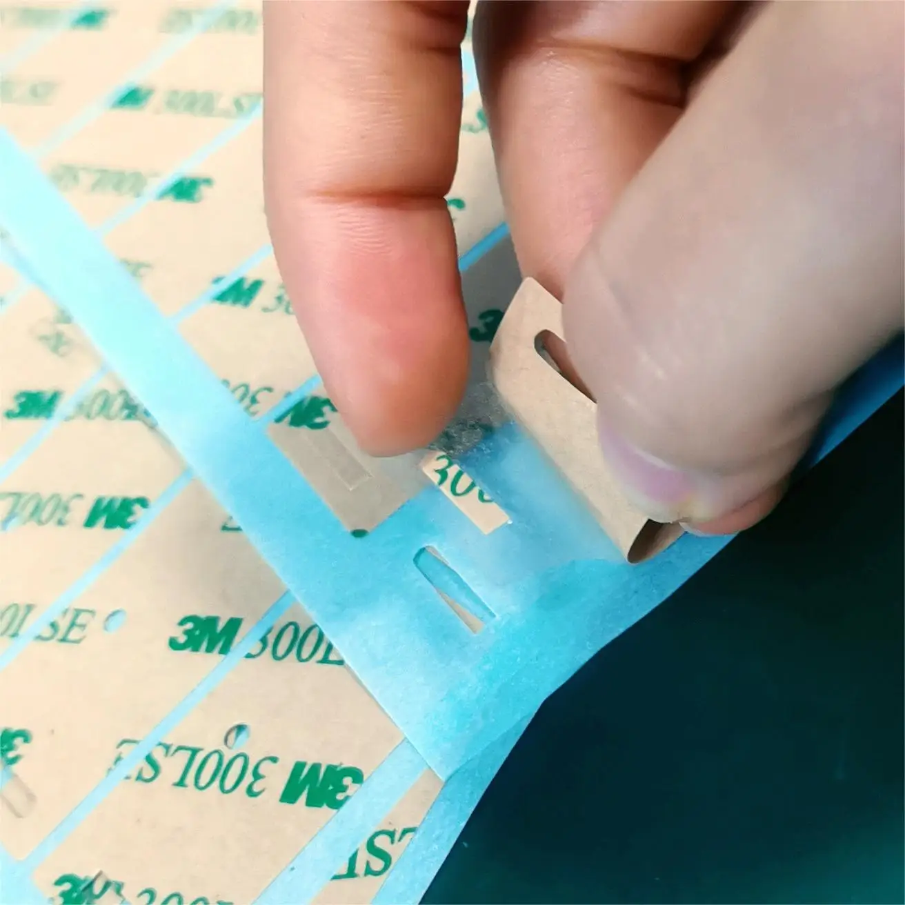 Bld Custom Die Cut Clear Double Face Adhesive 3M 300LSE Sheet