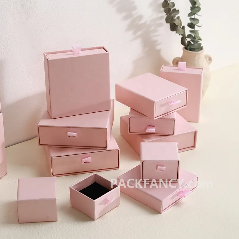 
High Quality Elegant Ready-made Pink Pearl Paper Jewelry Boxes for Necklace Earrings Rings Custom Logo Jewelry Package 