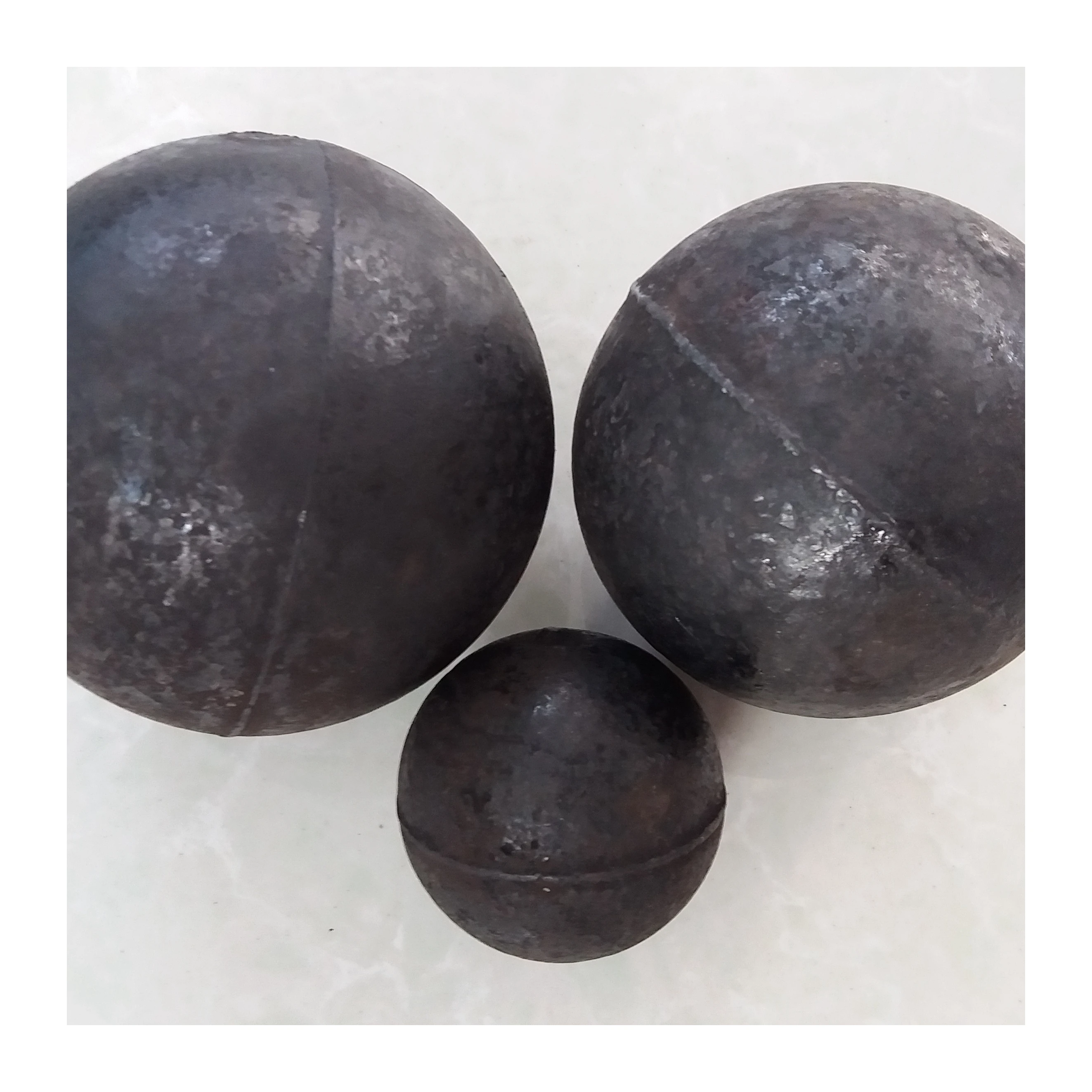 High hardness no breakage and wear resistance cast high chrome grinding balls