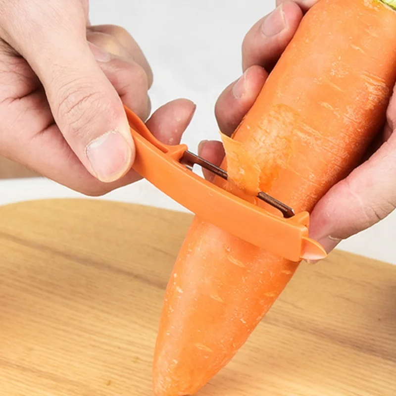 DG-1839 2022 New Products 3 IN 1 Peeler Meat Tenderizer Hammer Multi Function Manual Garlic Press