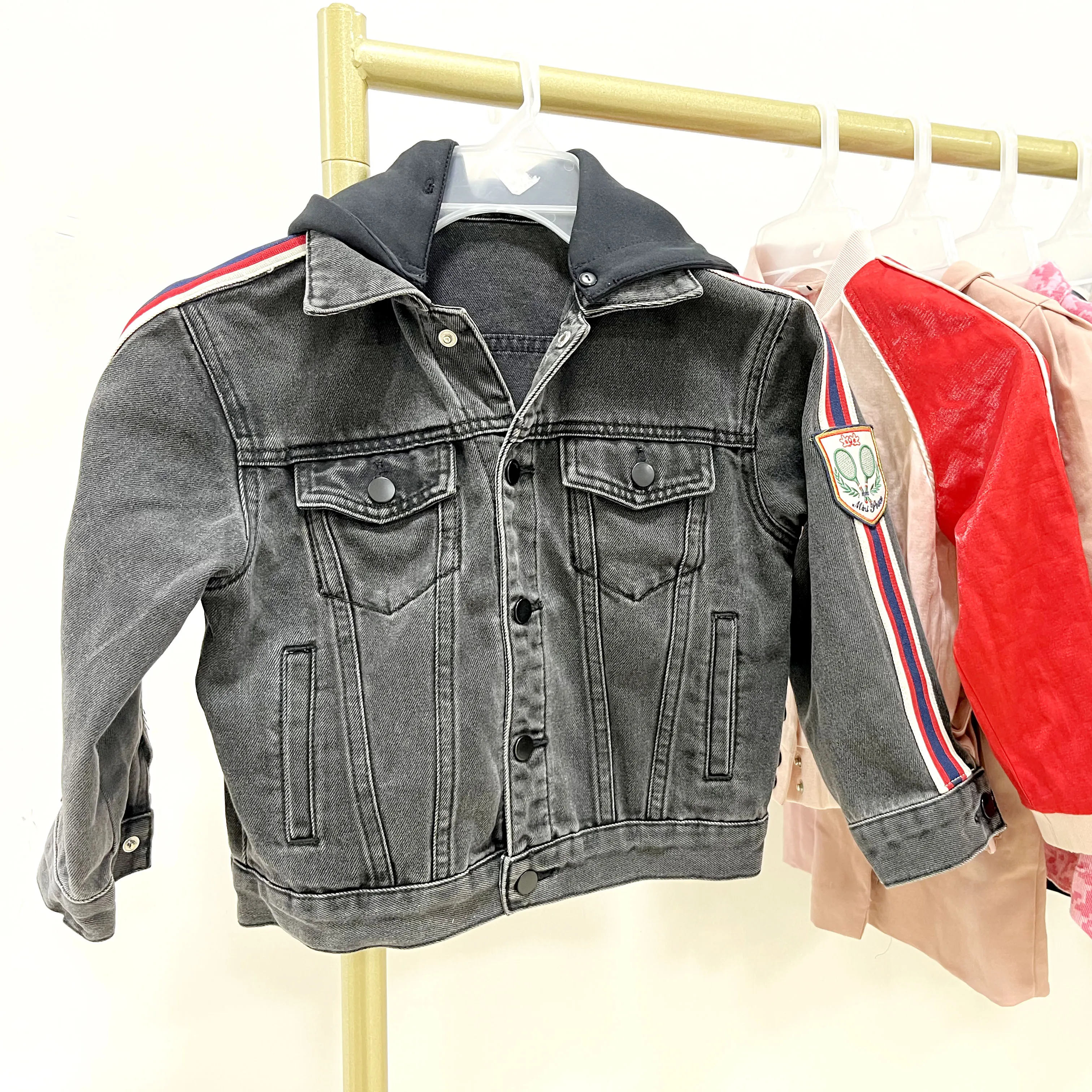 wholesale hot sale grade good 2nd hand sport style baseball thin jacket for 5-10years old boy kid used cloth mixed bales