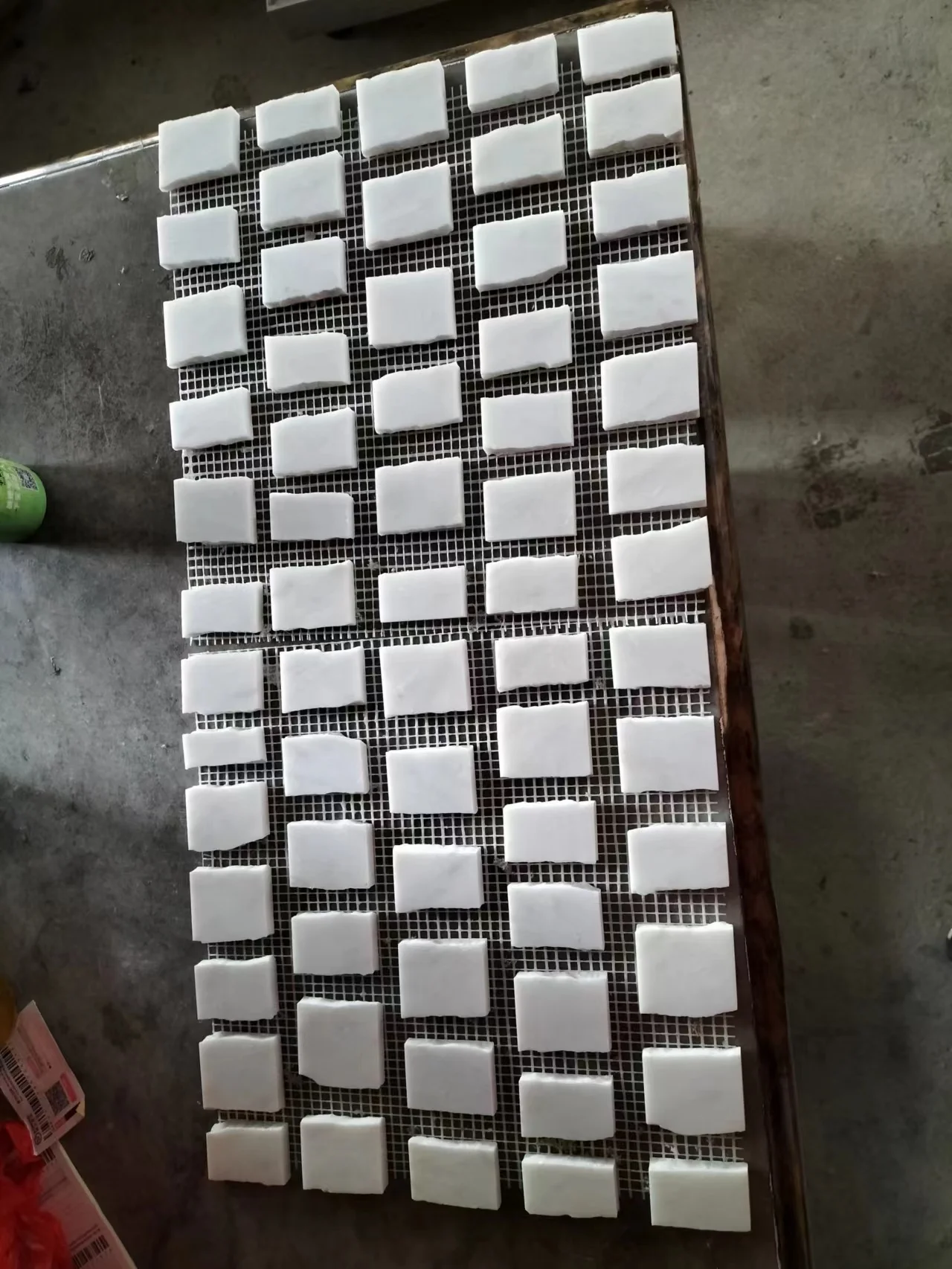 Полированная китайская белая напольная плитка BOTON 30X30 для ванной комнаты мраморная