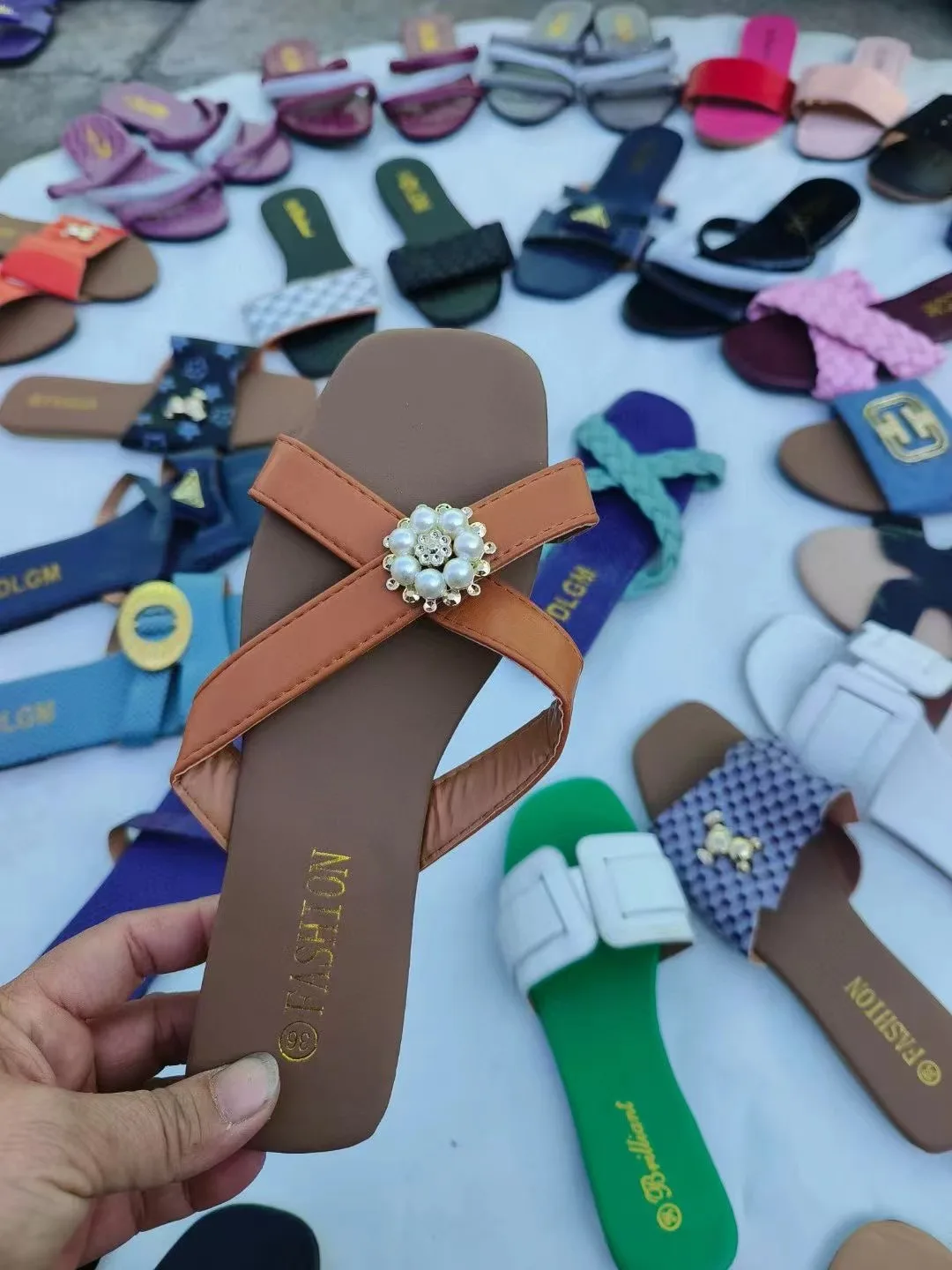 Professional footwear slides for women slide sandal