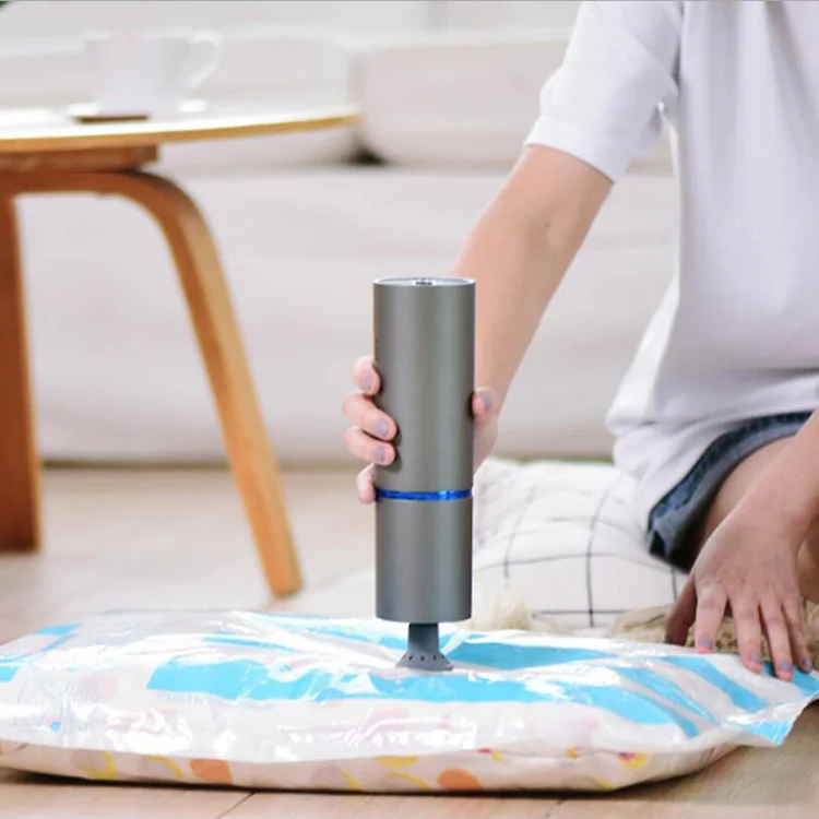 CC1006 Portable  Mini 2 in 1 Handheld battery Vacuum Cleaner Duster Cleaner Cordless Air Duster