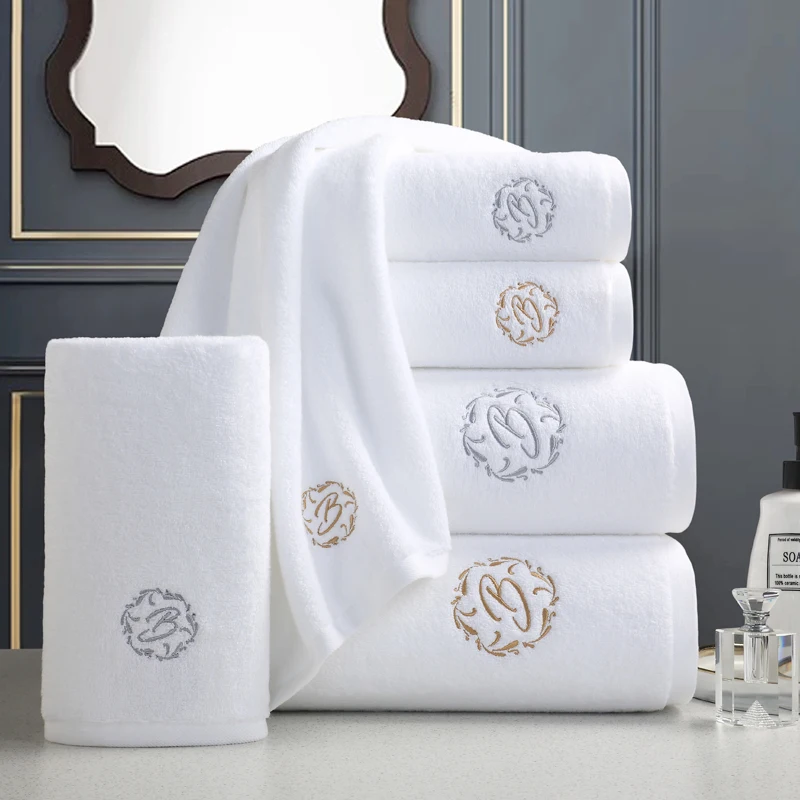 Wholesale Cheap Customized Logo Luxury Elegant 5 Star 100% Cotton Bath Towel Embroidery White Hotel Towel Set