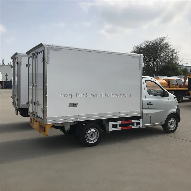 Loading capacity of  2T 3T Refrigerated Truck fridge Truck Chiller Freezer Van Box for fresh vegetable meat food