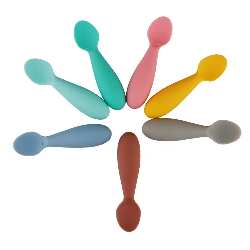 Customized BPA Free 100% Safe Eco-friendly Toddler Utensils Feeding Soft-Tip Silicone Training Spoons for Baby Led Weaning