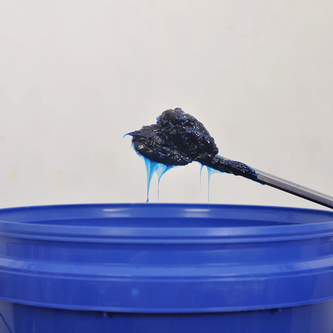 Whole Sale  Blue High Temperature Grease Wheel Bearing Grease  in 15KG Metal  Can