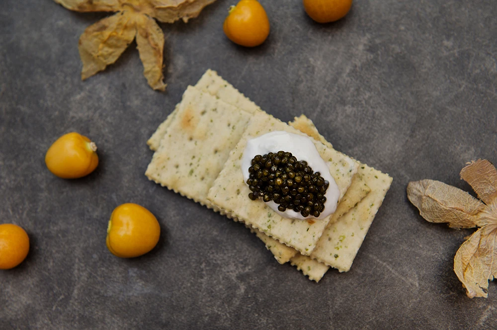 Factory direct sale high quality 100g KalugaQueen High Grade Hybrid Sturgeon Caviar