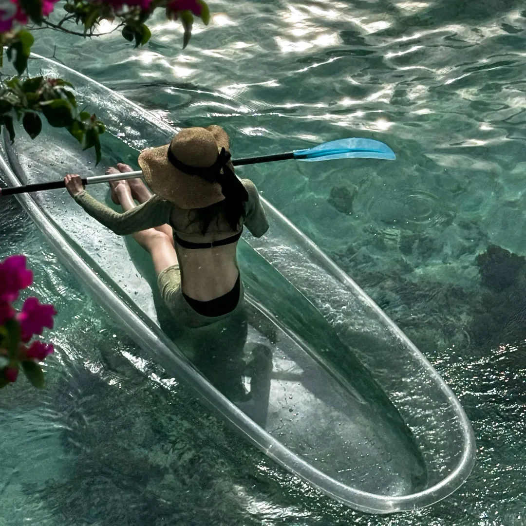 The Double Transparent Kayak Allows You to See the Ocean Drifting Scenery of the Glass Boat on the Bottom.