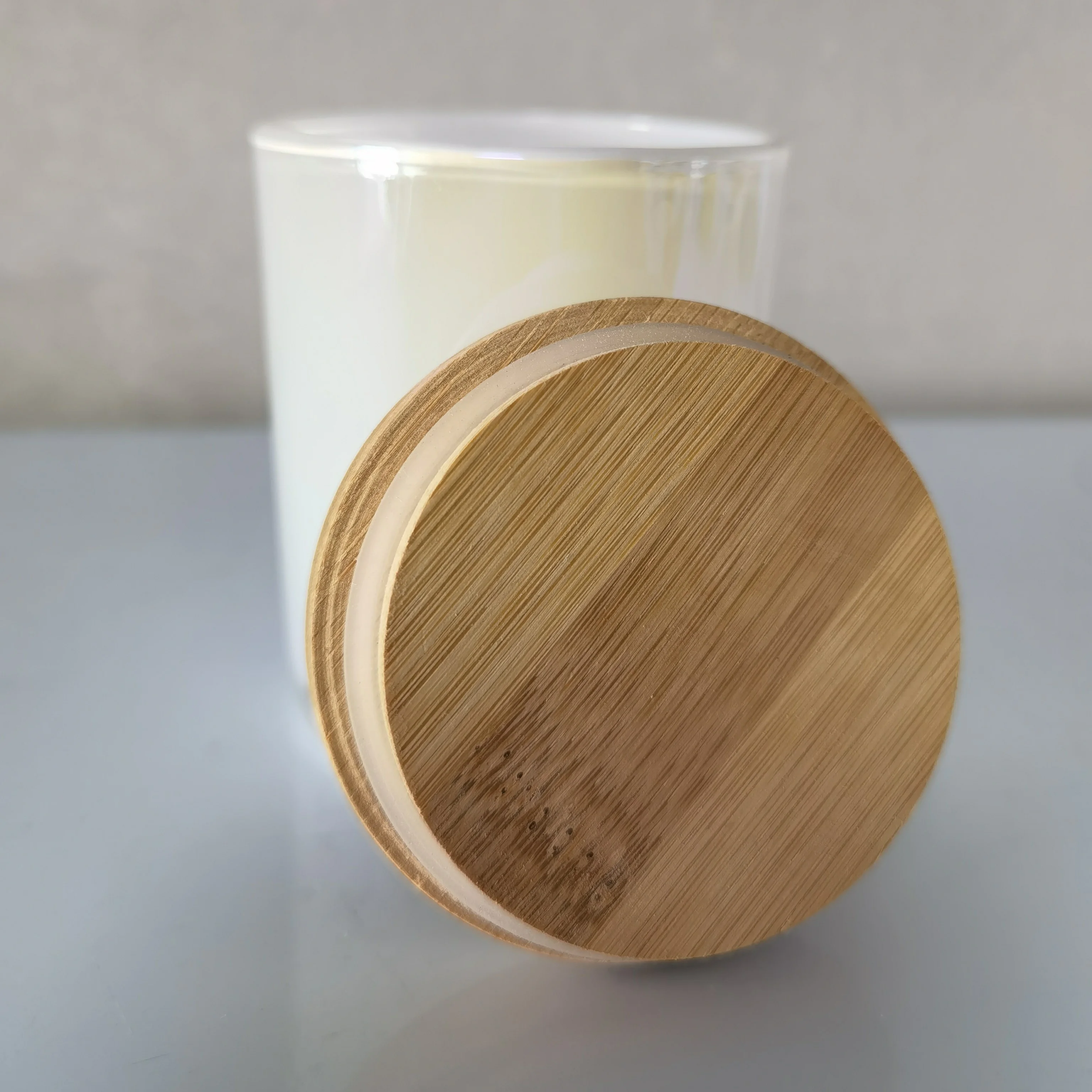 180ml 320ml 10oz Luxury Custom White Empty Candle Jar Holographic Glass Iridescent Candle Jars Hot Sale Candle Jar Aura Vessel