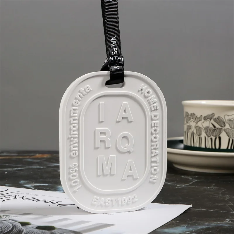 Handmade Decorative Hanging Aromatherapy Paraffin Ceramic Aroma Stone Diffuser for Wardrobe Car