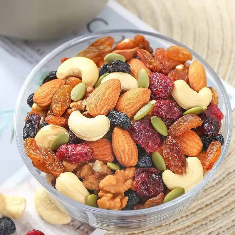 Nut Mix Traditional Flavor No Salt added Cashew Walnut Almond Packing Plastic Jar Healthy Nuts