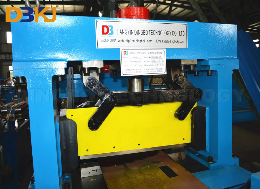 Automatic sizes adjustment  Door frame  Roll Forming Machine door frame machine Hydraulic punching and cutting