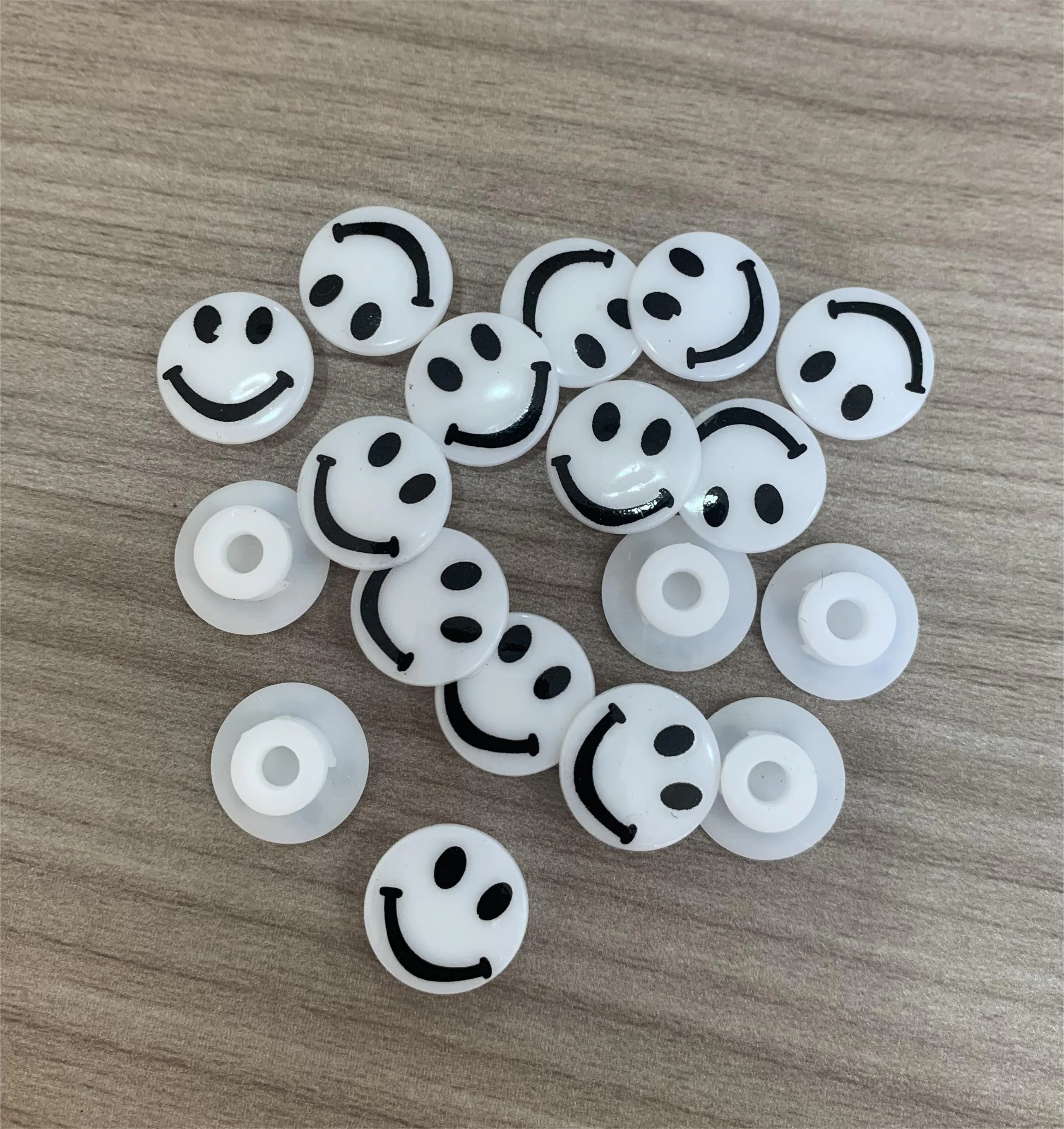 Shoe Buckle Manufacturer Logo Factory Direct Sales Shoes Decoration Buckles Sandals And Slippers Accessories For Shoes