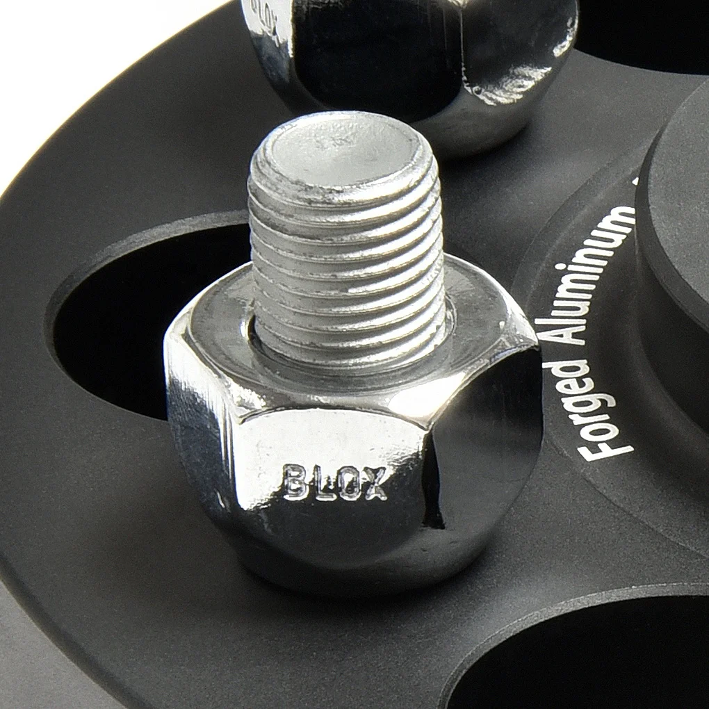 
BLOXSPORT Forged Aluminum Wheel Spacers Adapters 6x114.3 for Nissan Navara NP300 