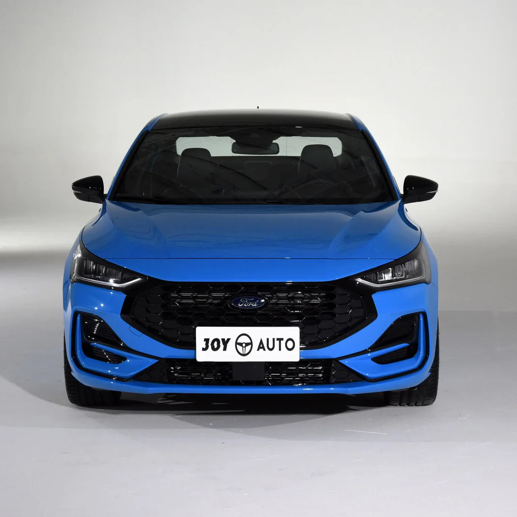 Распродажа Ford Focus 1,5 T двигатель бензиновый автомобиль горячая Распродажа седан бензиновые автомобили для взрослых с огромной скидкой подходит для молодых