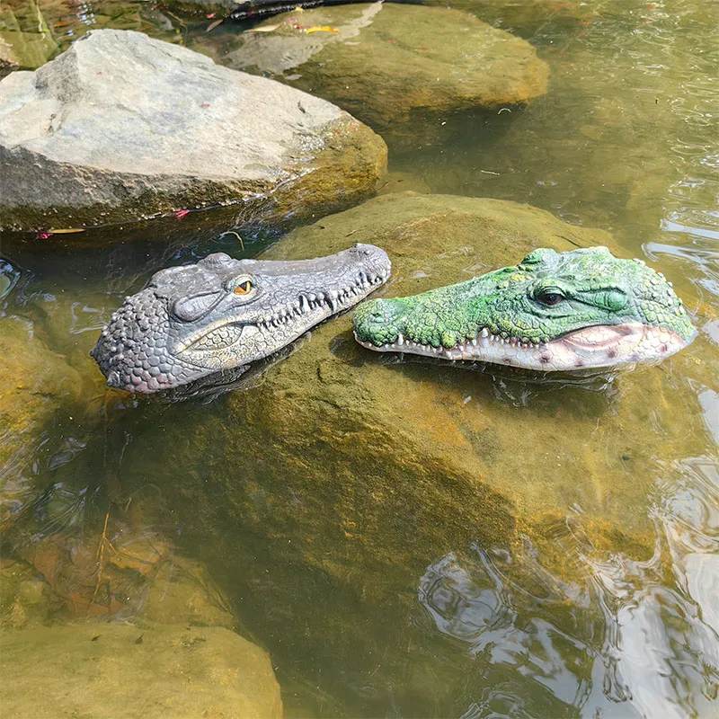 Statue Resin Artificial Garden Fish and Crocodile Alligator Garden Sculpture Floating Pond Decoration