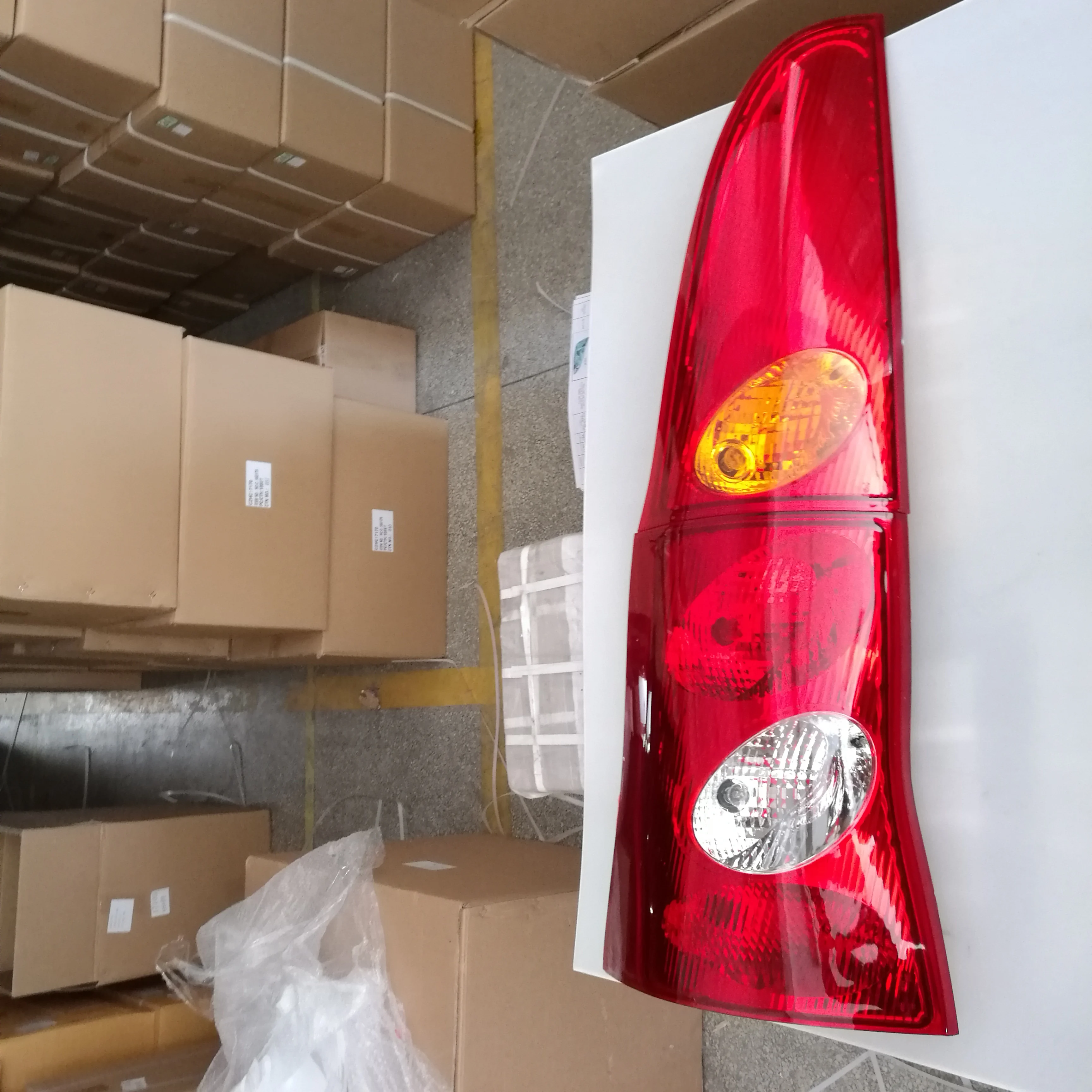 Запасные части для автобуса, светодиодный задний фонарь, задний фонарь для иризера 990*312 HC-B-2003