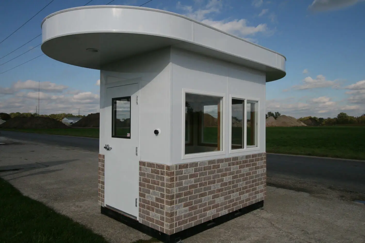 
High quality security guard house prefabricated sentry box outdoor guard booth 