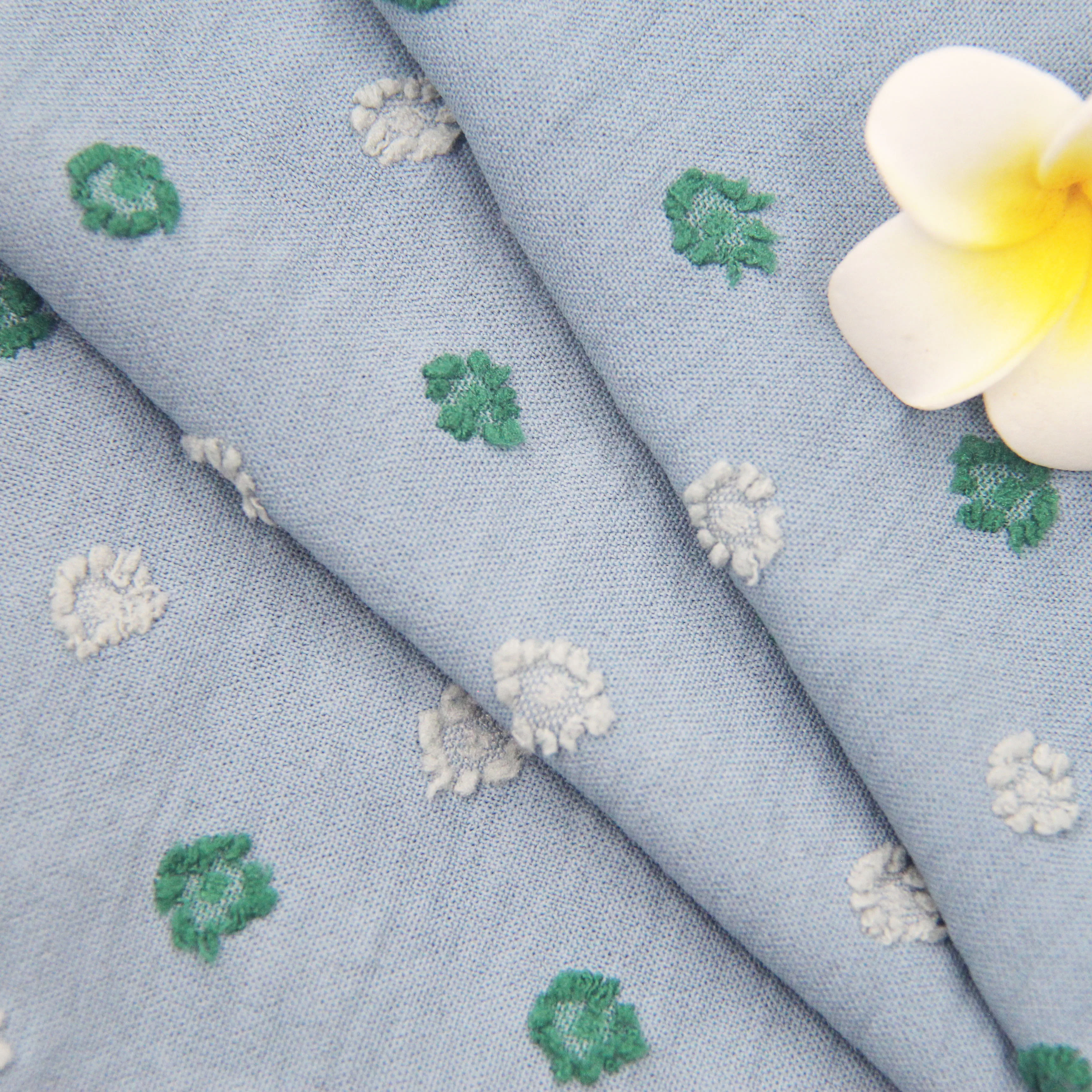 2022 new High Quality Dubai Cut Flower Plain Dyed Design Shirt 100 Polyester Soft Cey Chiffon Jacquard Dress Fabric muslim