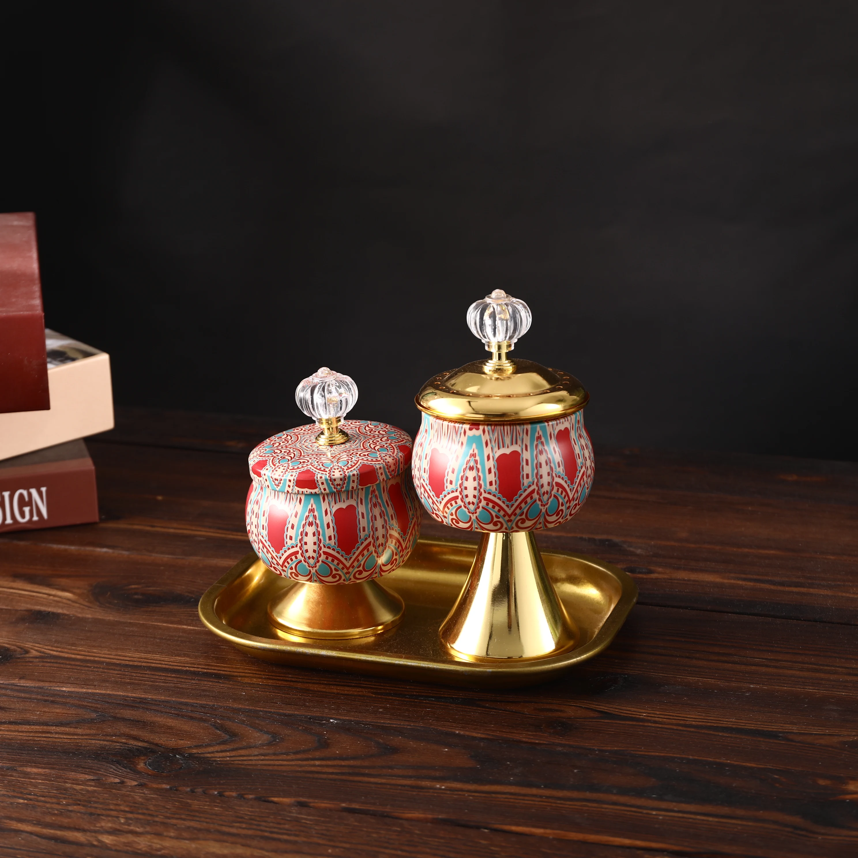 Поджигатель арабского бахоора с подносом