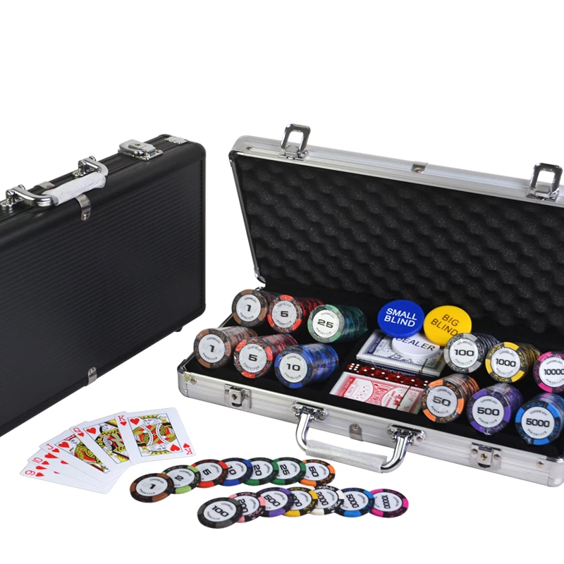 High Quality 100-500 pcs Clay Aluminum Suitcase Wheat Game pokers Coins Professional Custom Metal Box Poker Chip Set Supplier