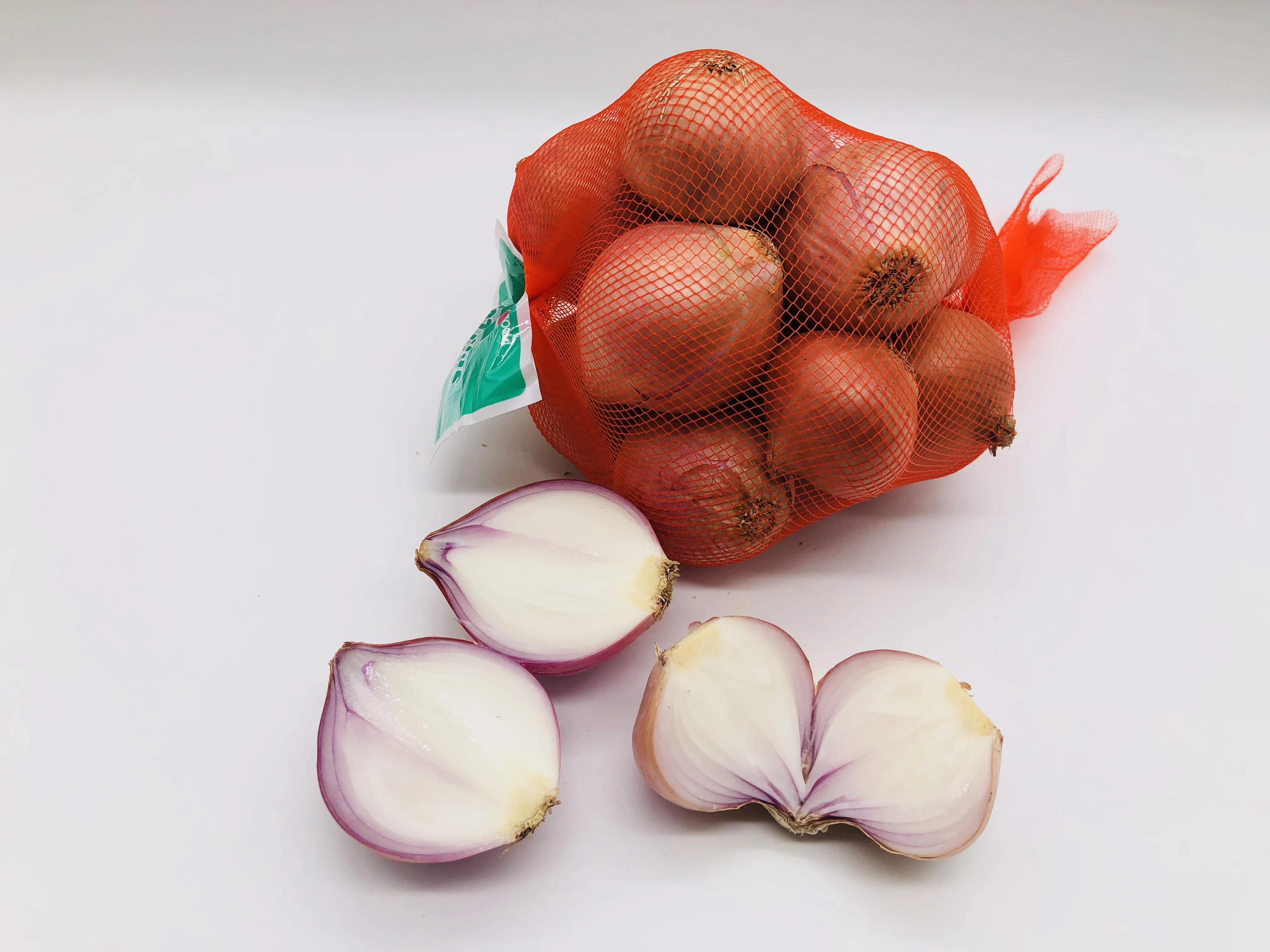New crop fresh onion very good quality export to Nertherlands