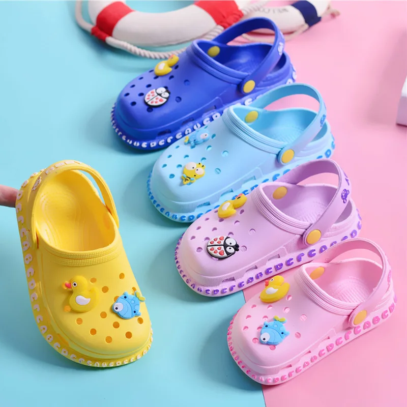 Детская пористая обувь для мальчиков; Коллекция 2021 года; Летние детские тапочки Baotou; Милая верхняя одежда для маленьких девочек; Мягкие Шлепанцы; Пляжные шлепанцы