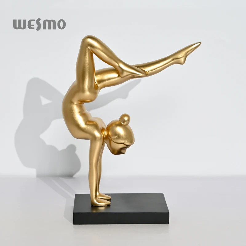 Nordic Home Decor Female Body Curvy Full-body Matte Gold Mannequin Yoga Girl Model Dummy Display Decorative Objects