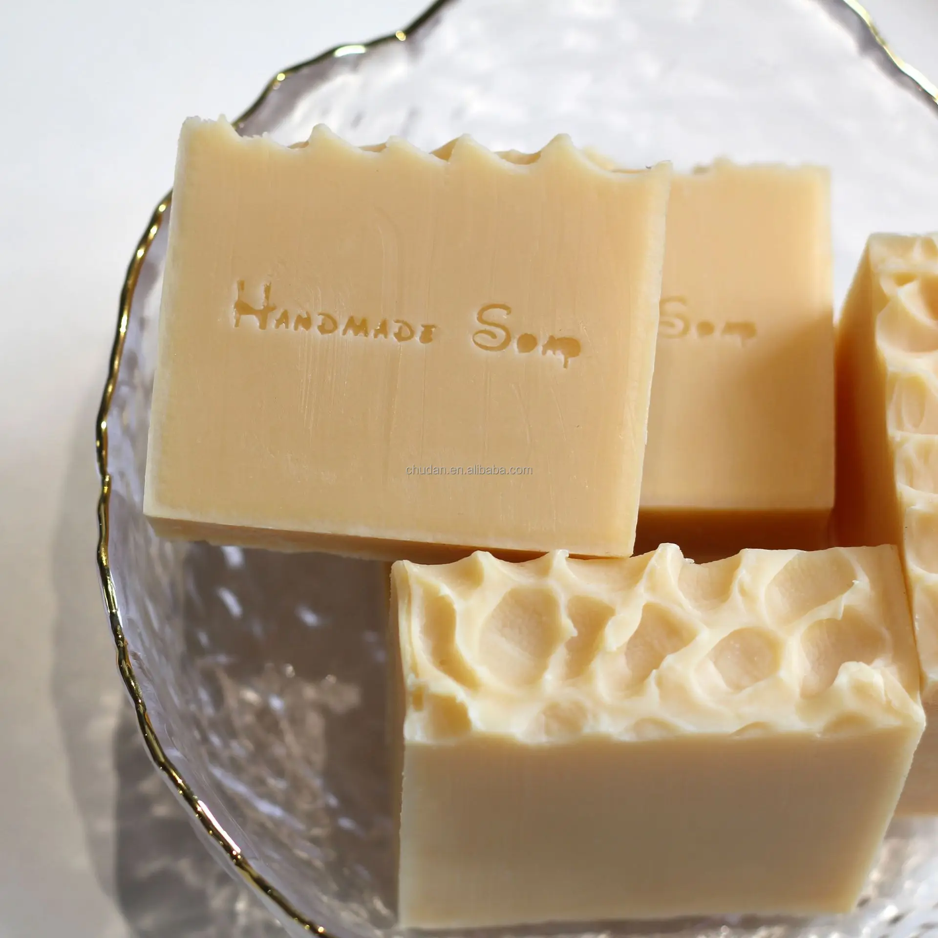 100% Pure & All-Natural Soap Gilt Cleansing Soap Active Anti-Acne Cleansing Skin Ball Handmade Soap