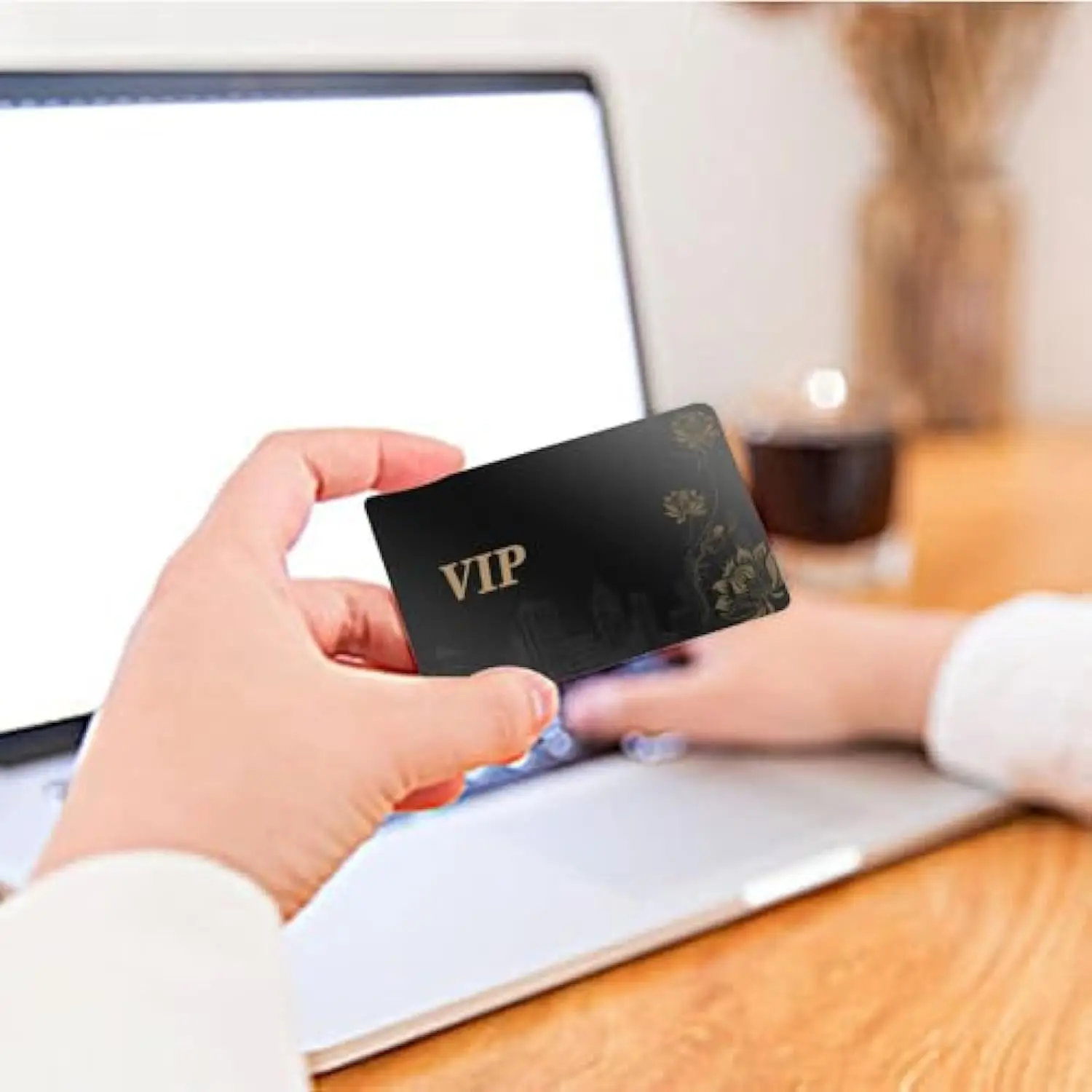 Wholesale Custom Design Aluminum Blank Metal Business Cards Laser Engraving Blanks 0.45MM For DIY Business Gift