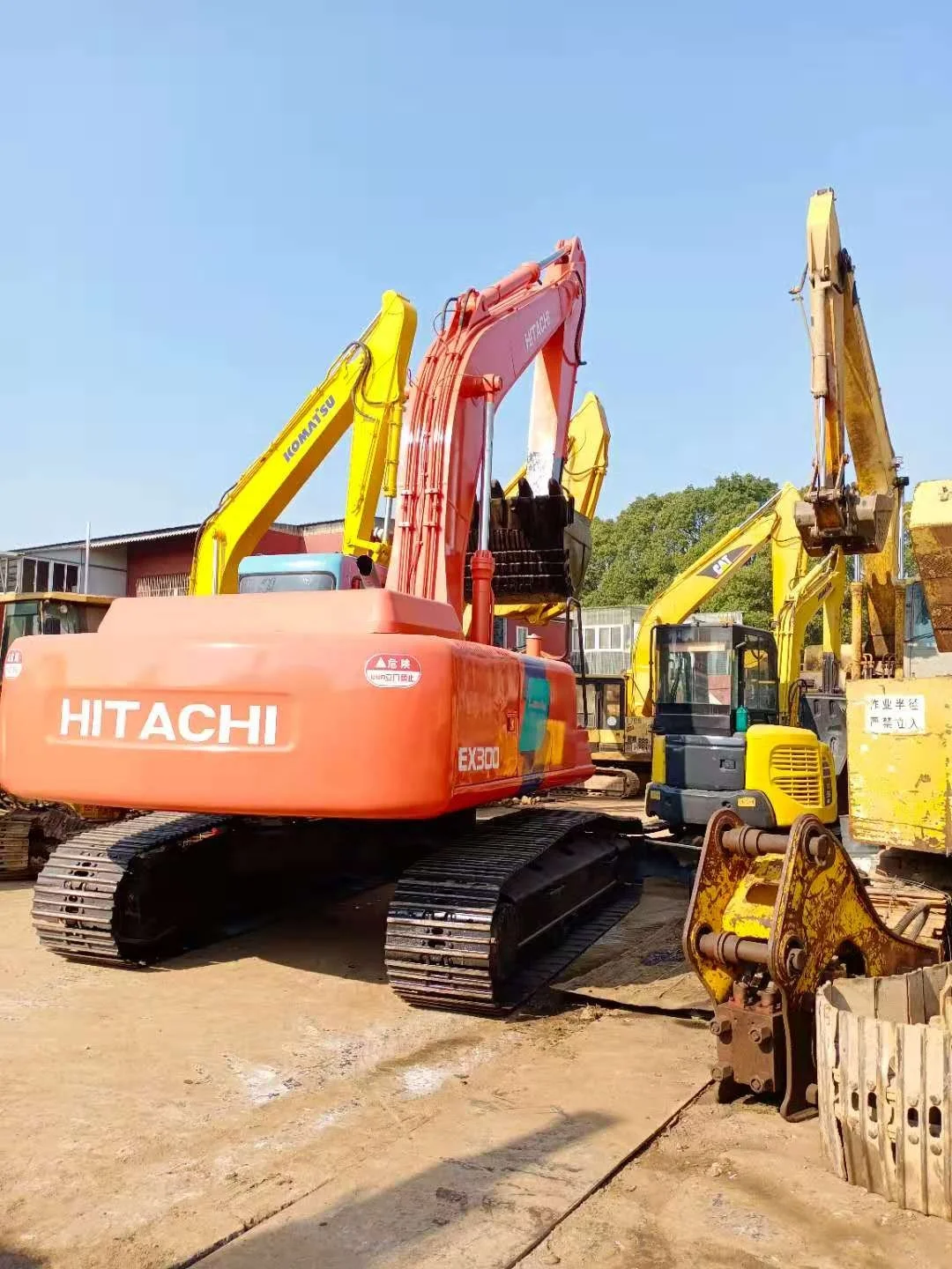 Used hot sale Japan original HITACHI EX300 excavator good condition construction machinery hydraulic crawler digger on stock