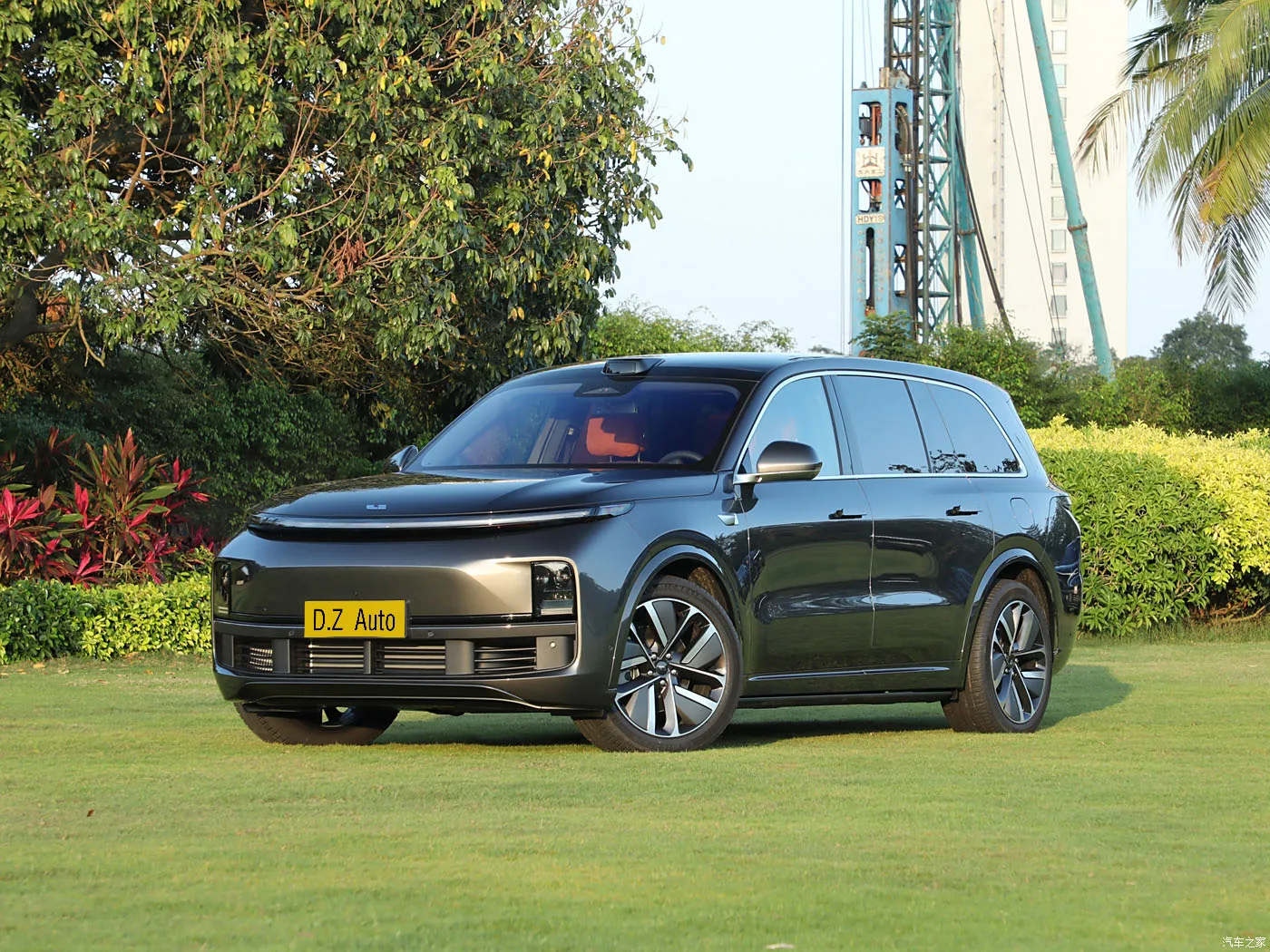 LEADING IDEAL L9 Popular long range ev car Made In China