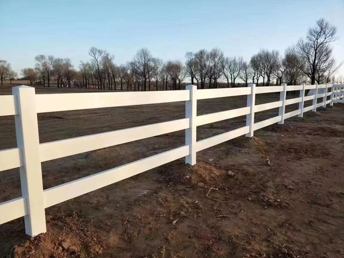 White Color Vinyl Fence Heavy Duty 4 Rails Horse PVC Farm Fence