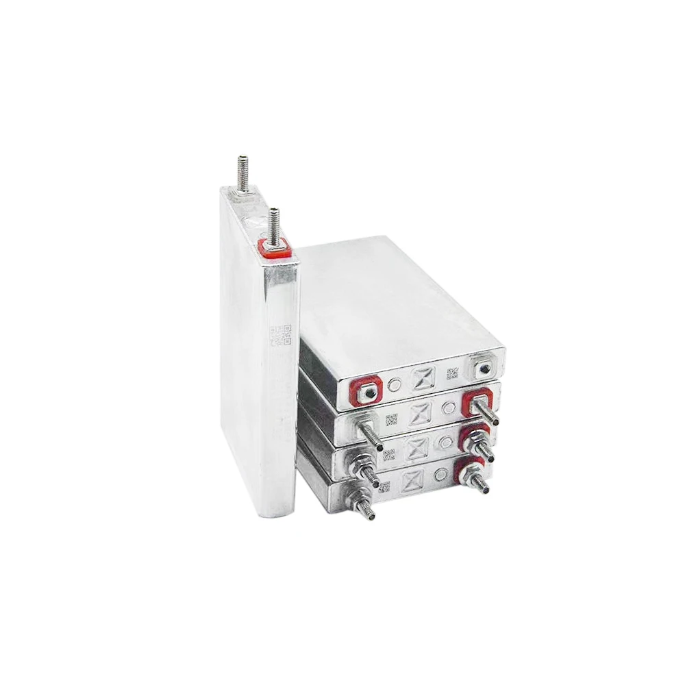 High Discharge Rate Lithium Titanate Battery TOSHIBA Battery 2.4V 2.9Ah with Screw Connectors for car