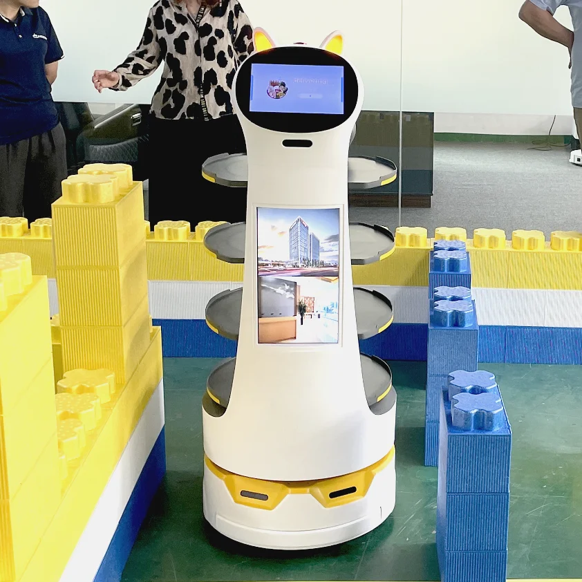 2023 робот для доставки еды Новое поступление умный официант кошка большой экран со сменным аккумулятором доставка автомобиля
