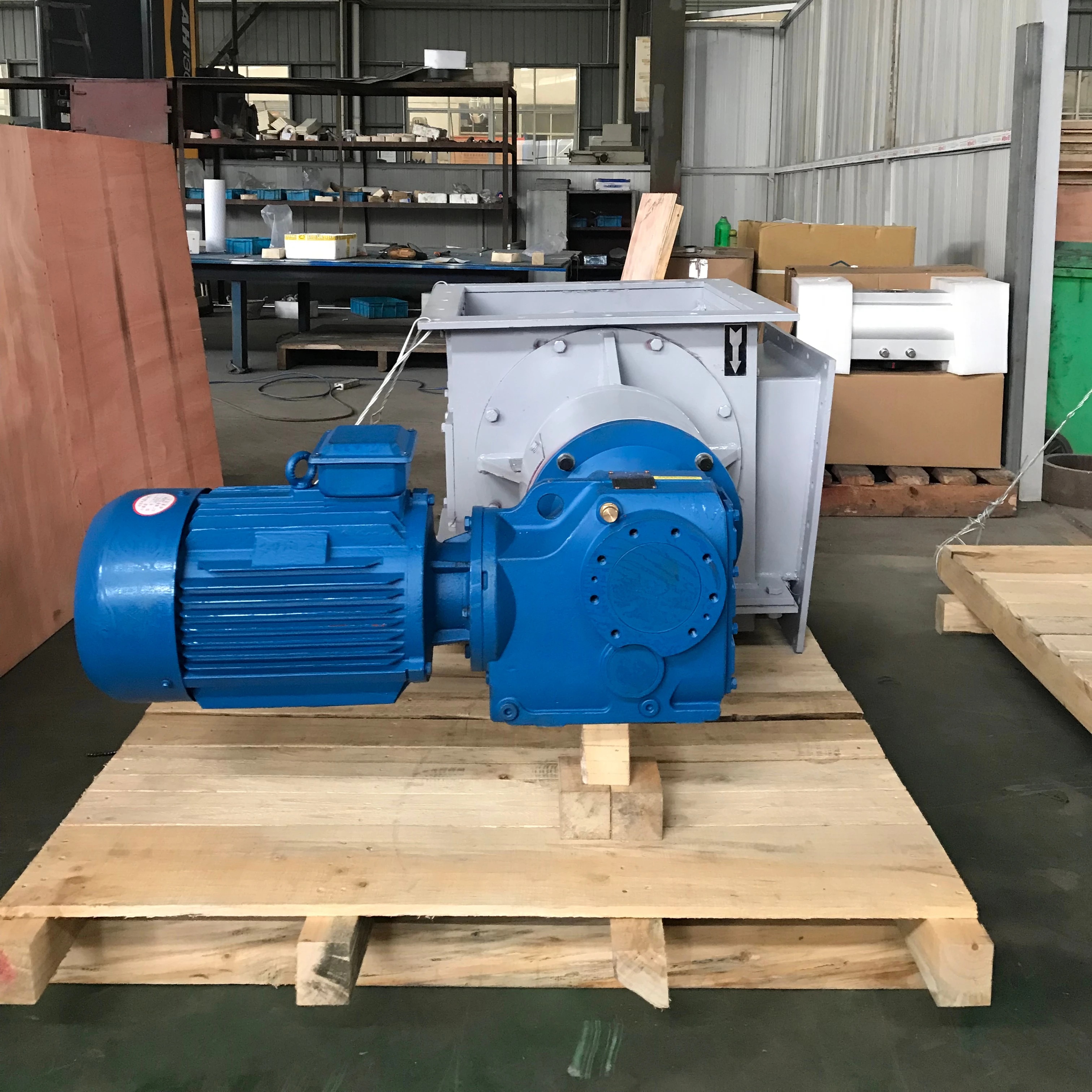 HENT New Low Price Small Blown Film Pp/pe Lump Strong Force LCV250~LCV650 Stone Lump Breaker Jaw Crusher For Secondary Crushing