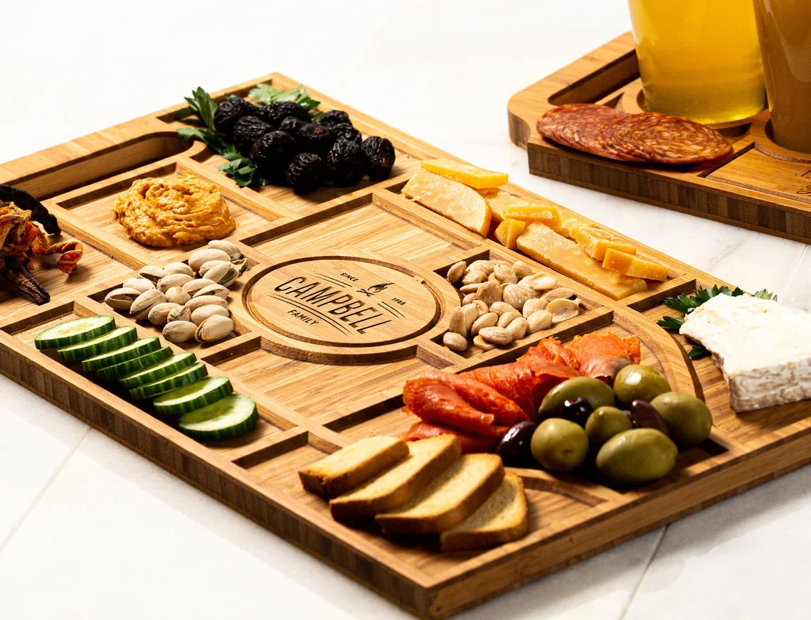 Wholesale Personalized Bamboo Large Charcuterie Board Meat Platter Design Cheese Serving Tray  in Stock