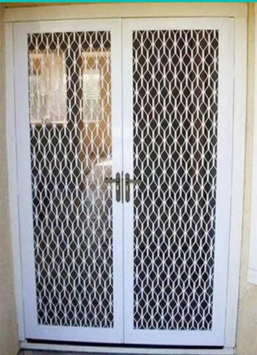 Factory Direct 3.5Cm Hole Size Aluminium Fencing Wire Mesh