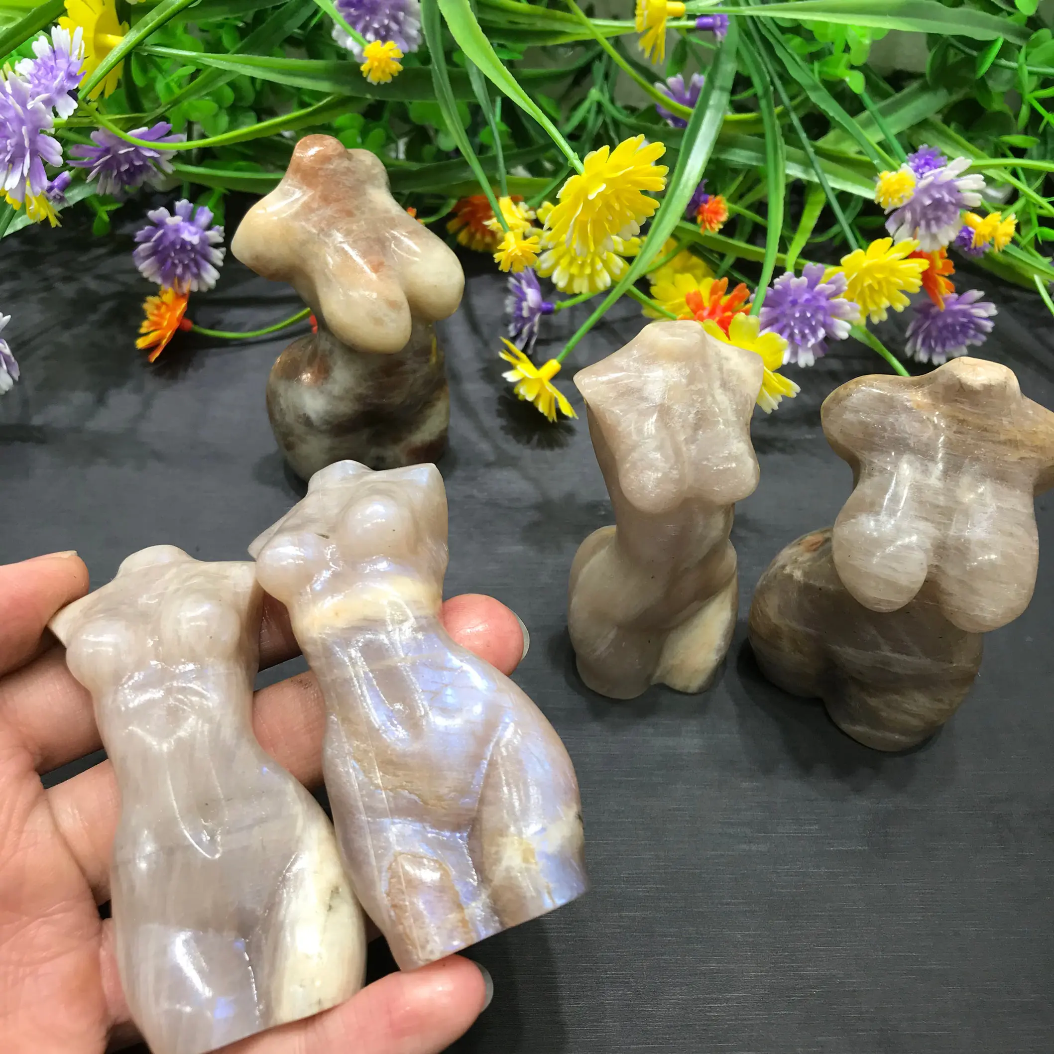 Natural Sunstone Moonstone Crystal Body Model For Home Decoration