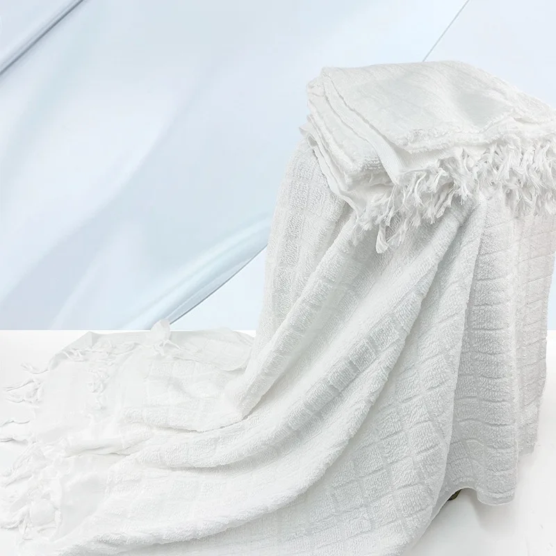 110*210cm High Quality 100% Polyester Jacquard Muslim Haji Ihram Towel Spot Pilgrimage Towel White Ihram Hajj and Umrah Towel