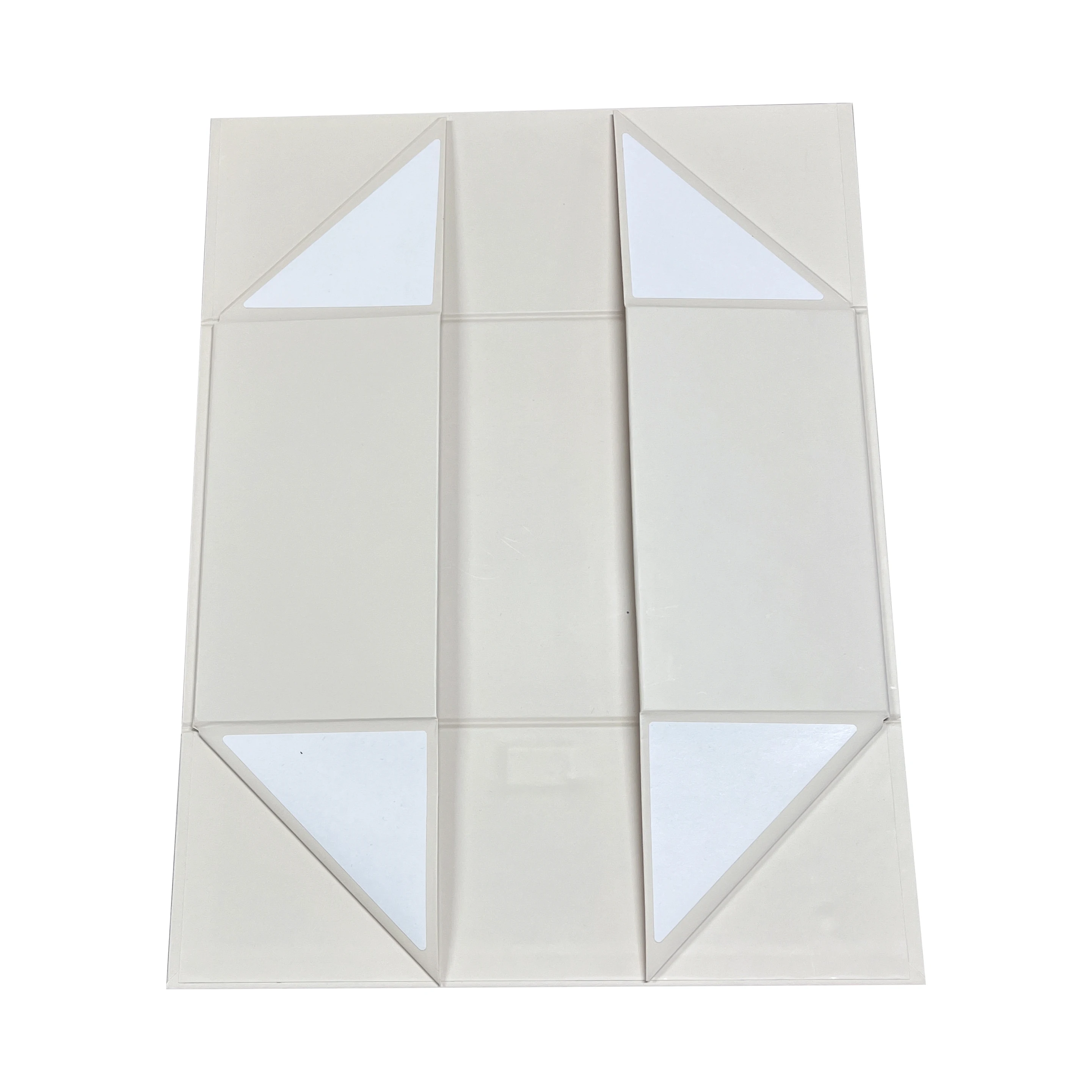 Custom Logo Large White Luxury Foldable Bow Tie Package Boxes Cardboard Paper Clothing Gift Packaging Box With Magnetic Lid