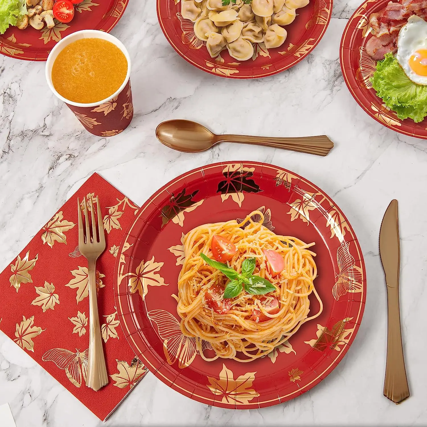 Eco- friendly Disposable tableware set Disposable party supplies kits party holiday Supplies  party paper plates