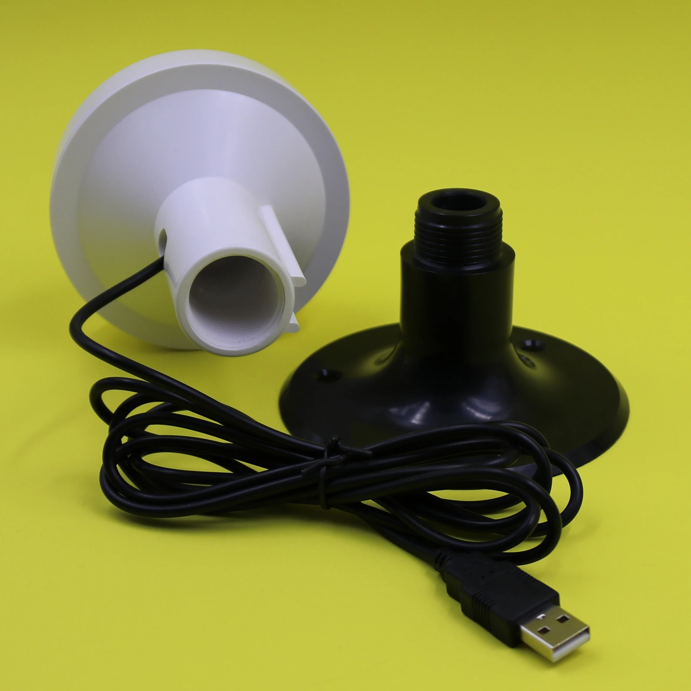 BEITIAN USB Marine GPS Receiver Antenna Boat ship GPS Antenna module,9600bps,NMEA 0183 USB 2.0 Connector w/ Plastic base,BP-572U