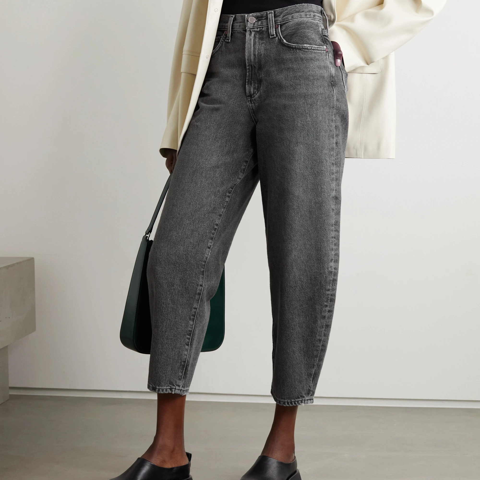 Factory Wholesales Dark gray Balloon high rise tapered organic jeans