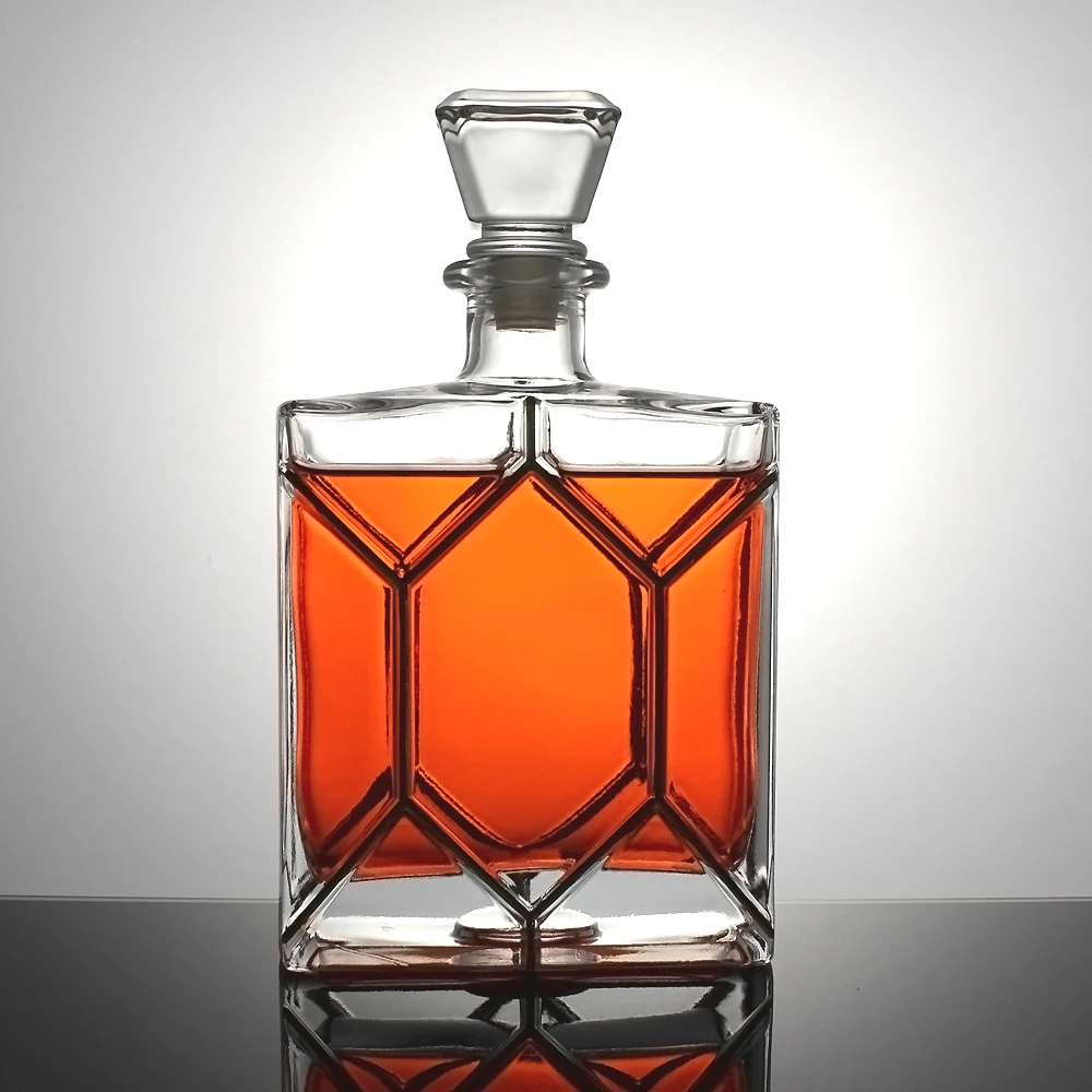 Custom shape 750ML super flint whisky vodka glass bottle high quality spirit wine tequila square shape liquor glass bottle