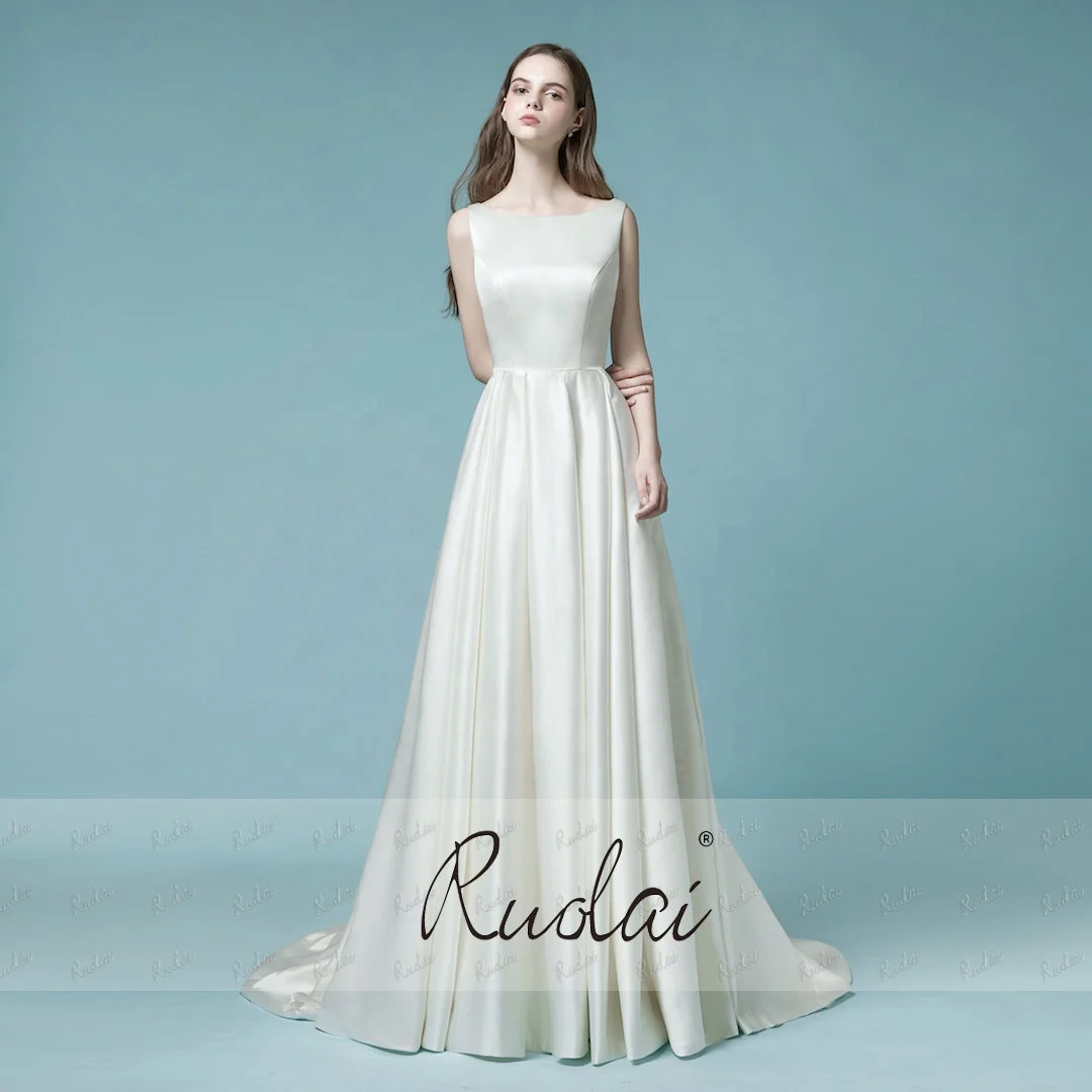 Ruolai QD06001 Simple Crystal Tassel Decoration Bride Dress with pockets Open V back Folded Satin wedding dresses