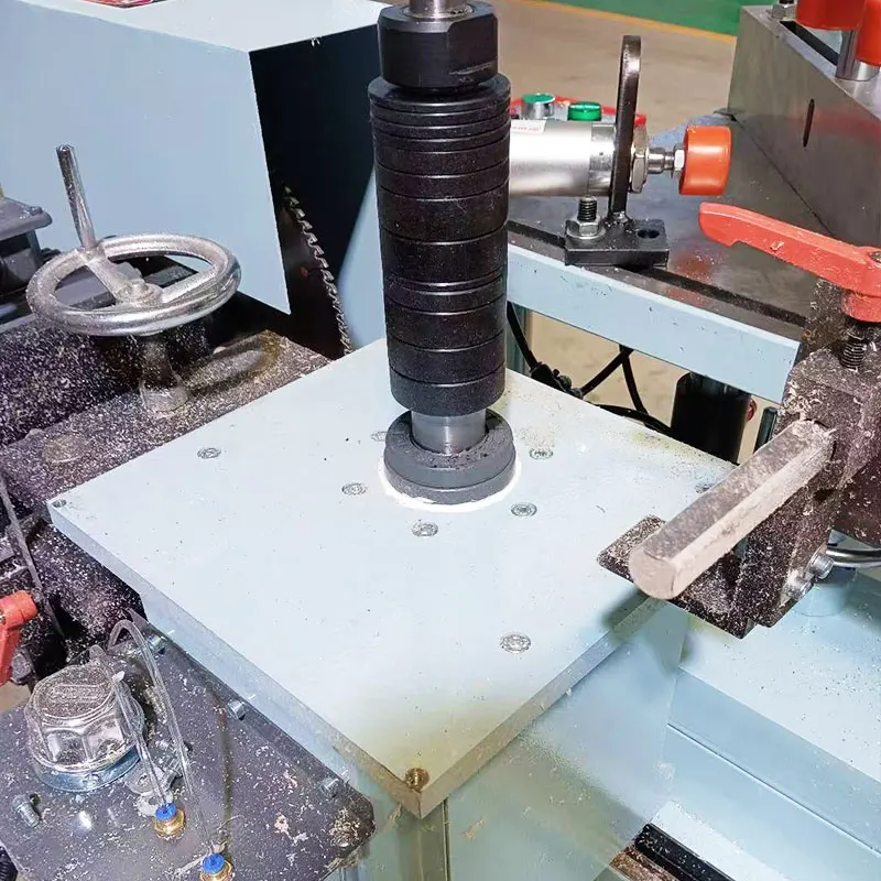 CNC drilling and milling machine for aluminum profiles